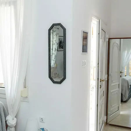 Mary - Ground Floor With Garden